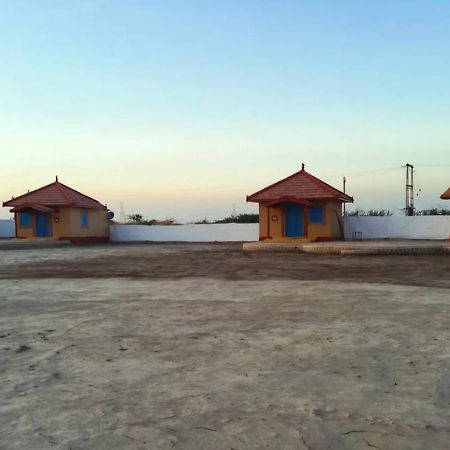 Rann Hellaro Homestay بهوي المظهر الخارجي الصورة